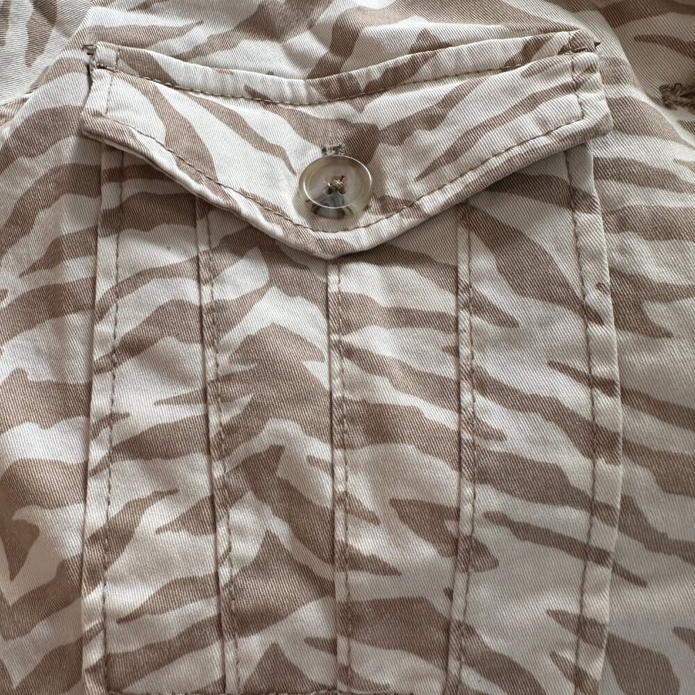 Kenzie Pebble Zebra Stretch Jacket S: XL NWT - Picture 10 of 12